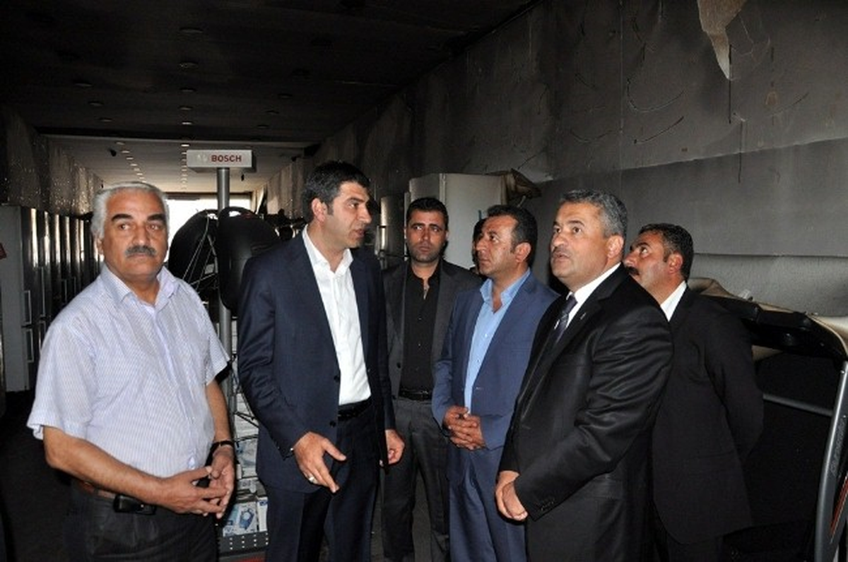Ak Partili Aras\'tan Mağdur Esnafa Ziyaret