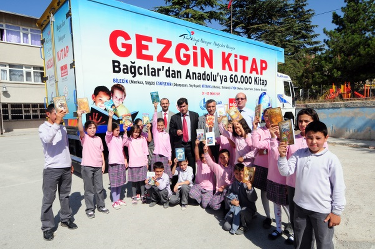 Anadolu\'ya Kitap Seferi