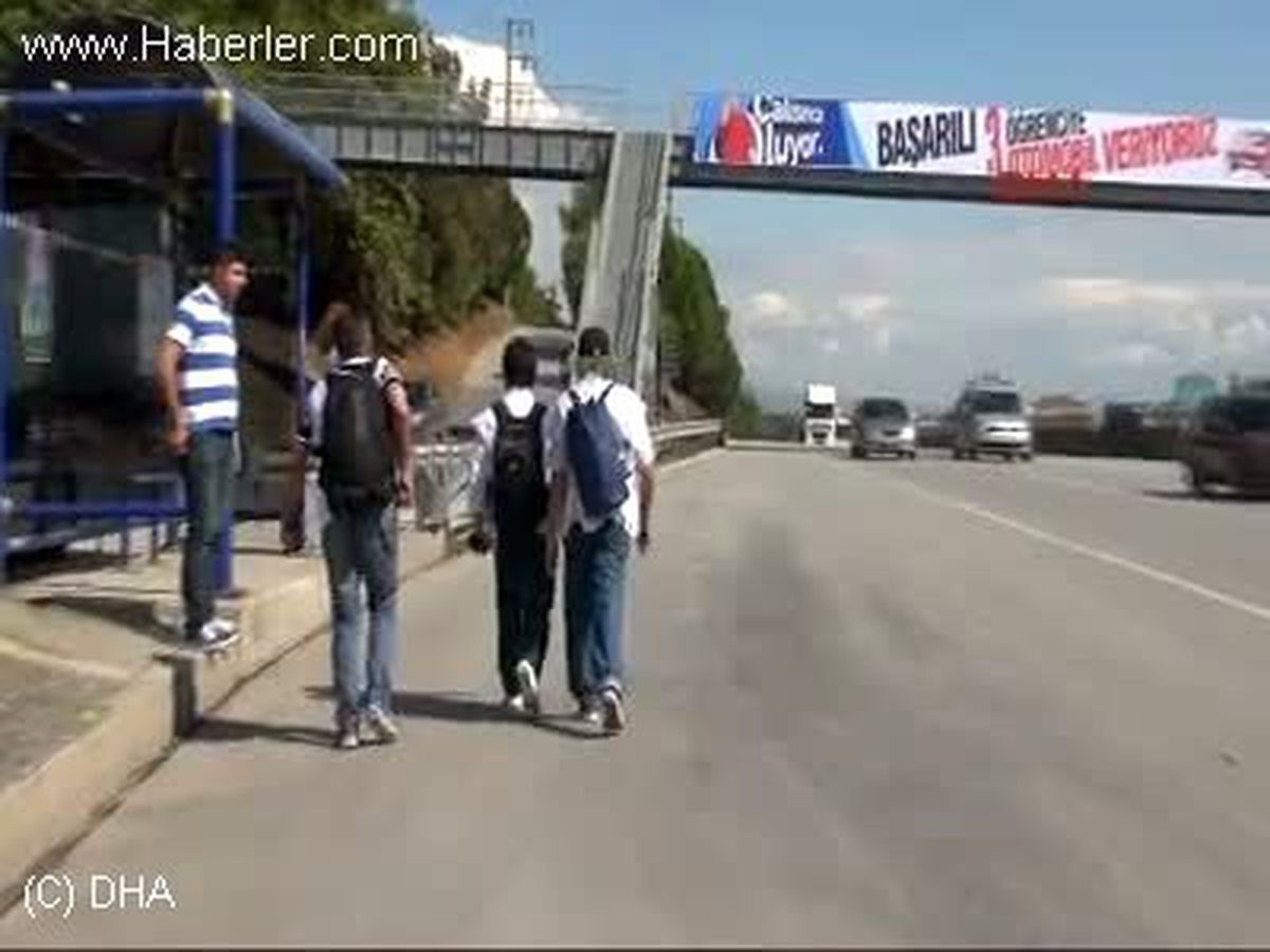 2-B Mağdurları İzmit\'e Ulaştı