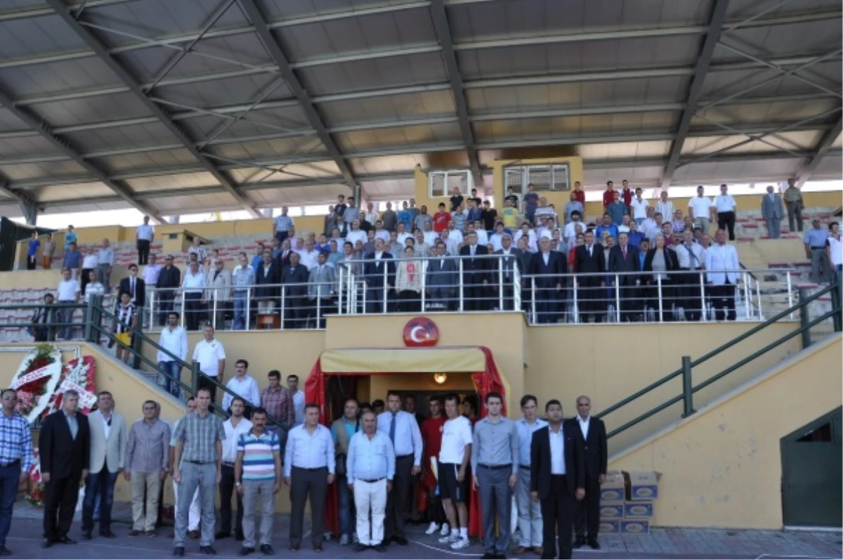 Çatalcaspor 2013 – 2014 Sezonuna Bomba Gibi Giriyor
