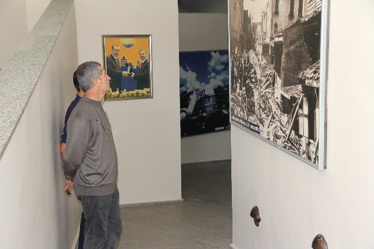 Deprem Müzesi\'ne Ziyaretçi Akını