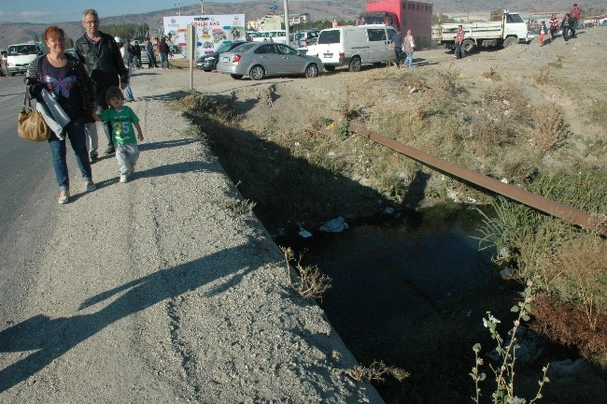 Dikkat Kanal Var