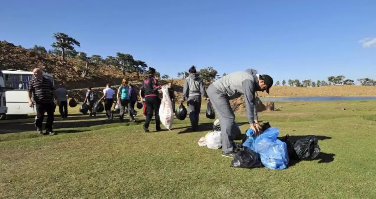 Denizli\'de Doğa Dernekleri Kartal Gölü\'ne Sahip Çıktı