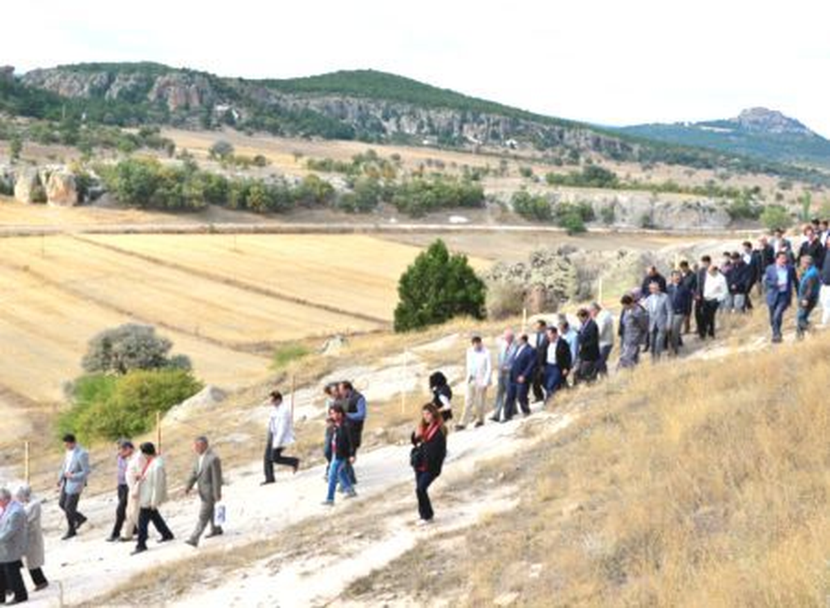 Eskişehir\'de \'Frig Yürüyüş Yolu\' Açıldı