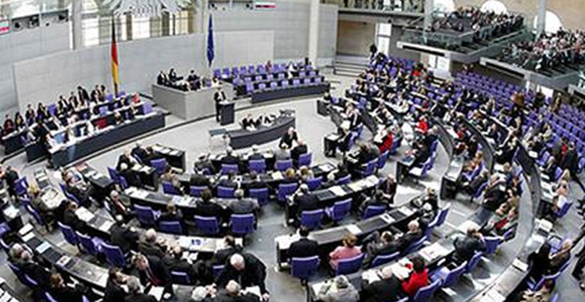 Hristiyan Demokratlar\'da "İlk Müslüman Milletvekili"