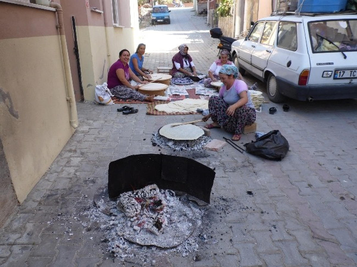 İmece Usulü Beze