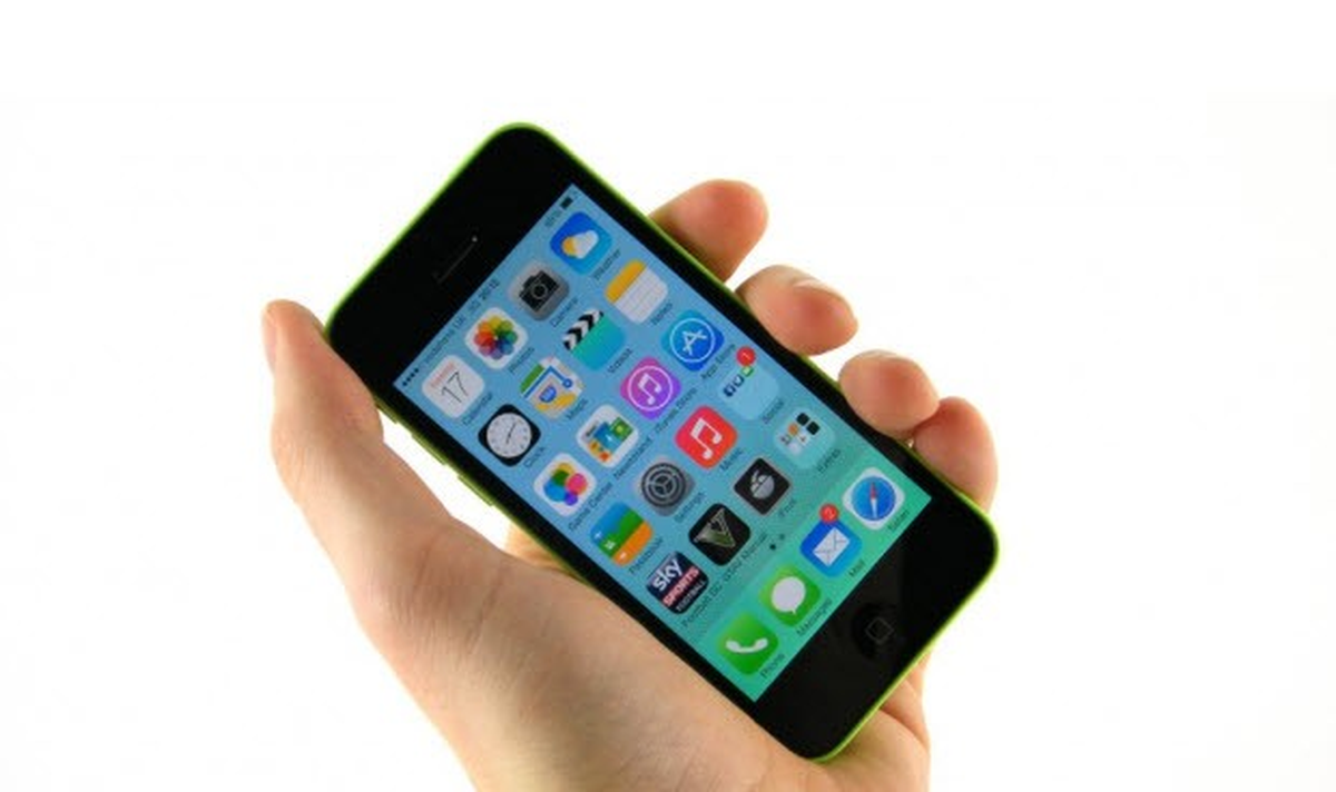 iPhone 5C detaylı testte!