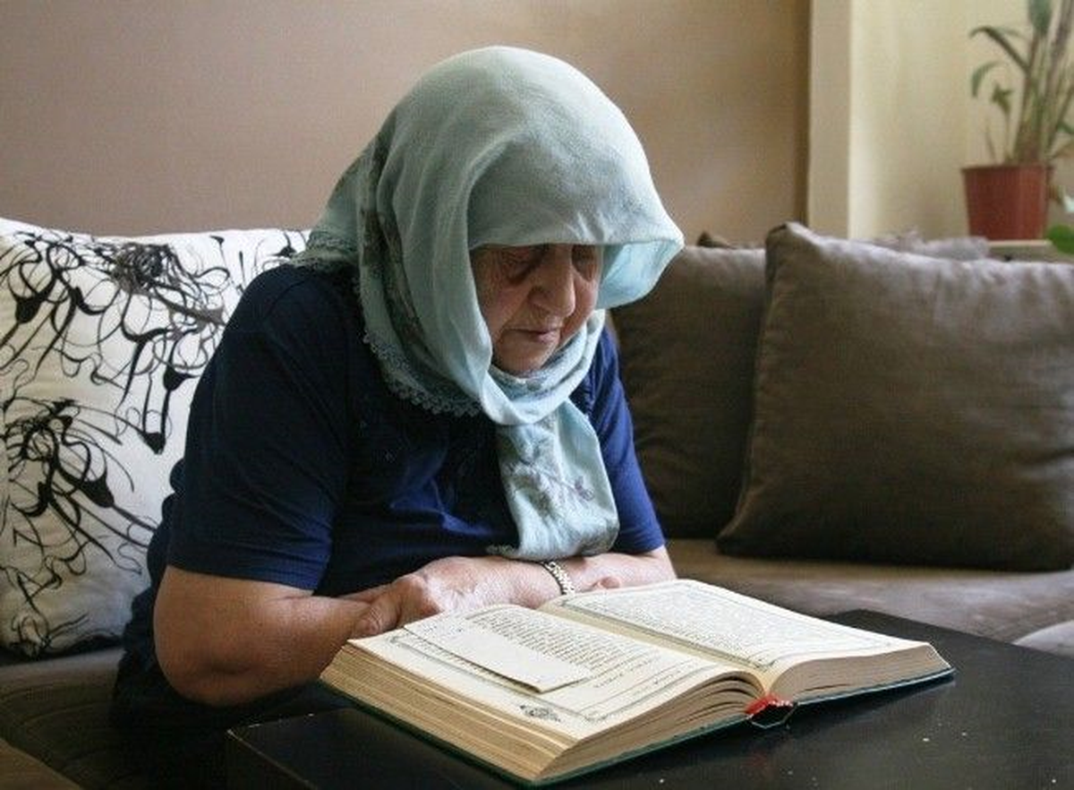 İzmir\'de Öğrencinin Öğretmenini Öldürmesi