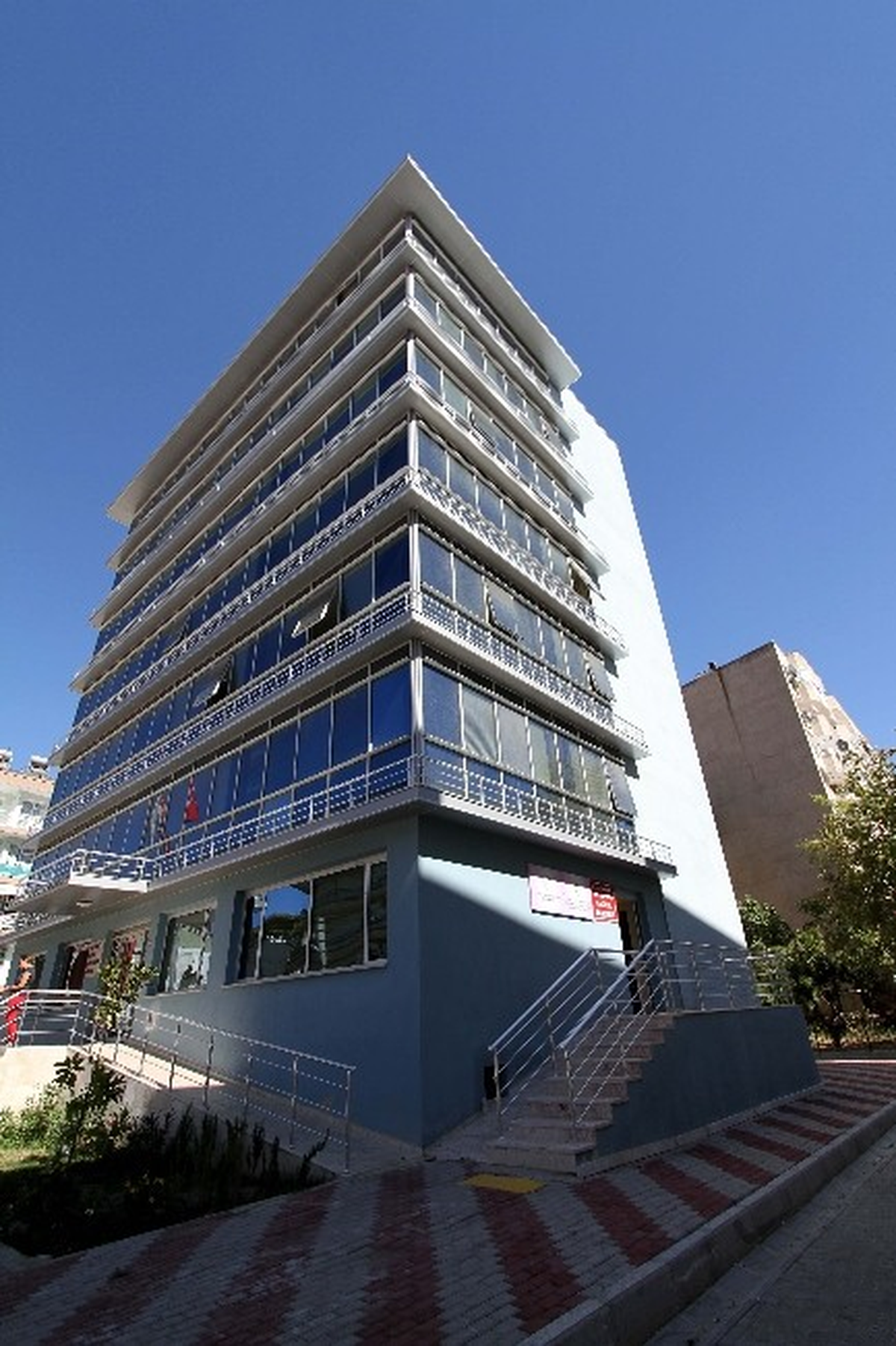 Karşıyaka Belediyesi\'nden Ücretsiz Mamografi Hizmeti