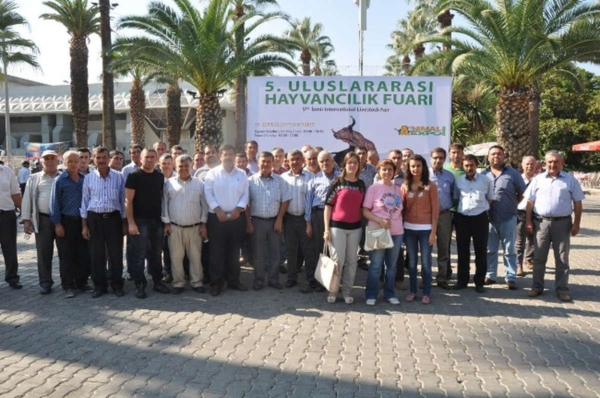 Kırkağaç\'lı Çiftçiler İzmir Tarım Fuarında