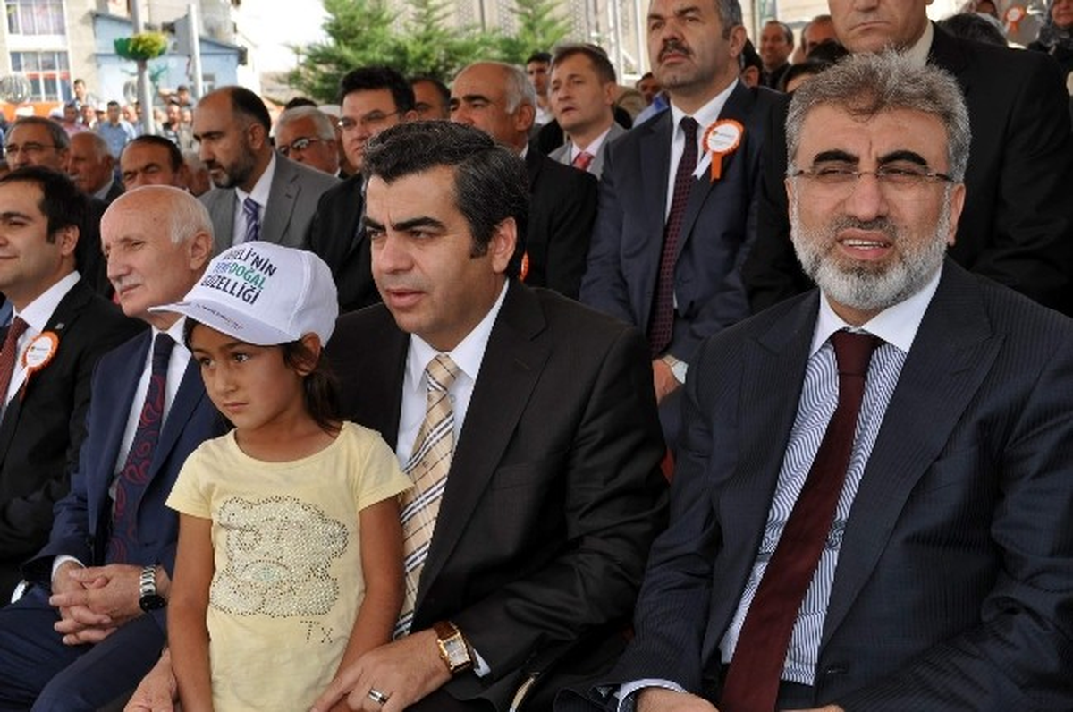 Kızını Okutmak İçin Bakan Yıldız\'dan Yardım İstedi