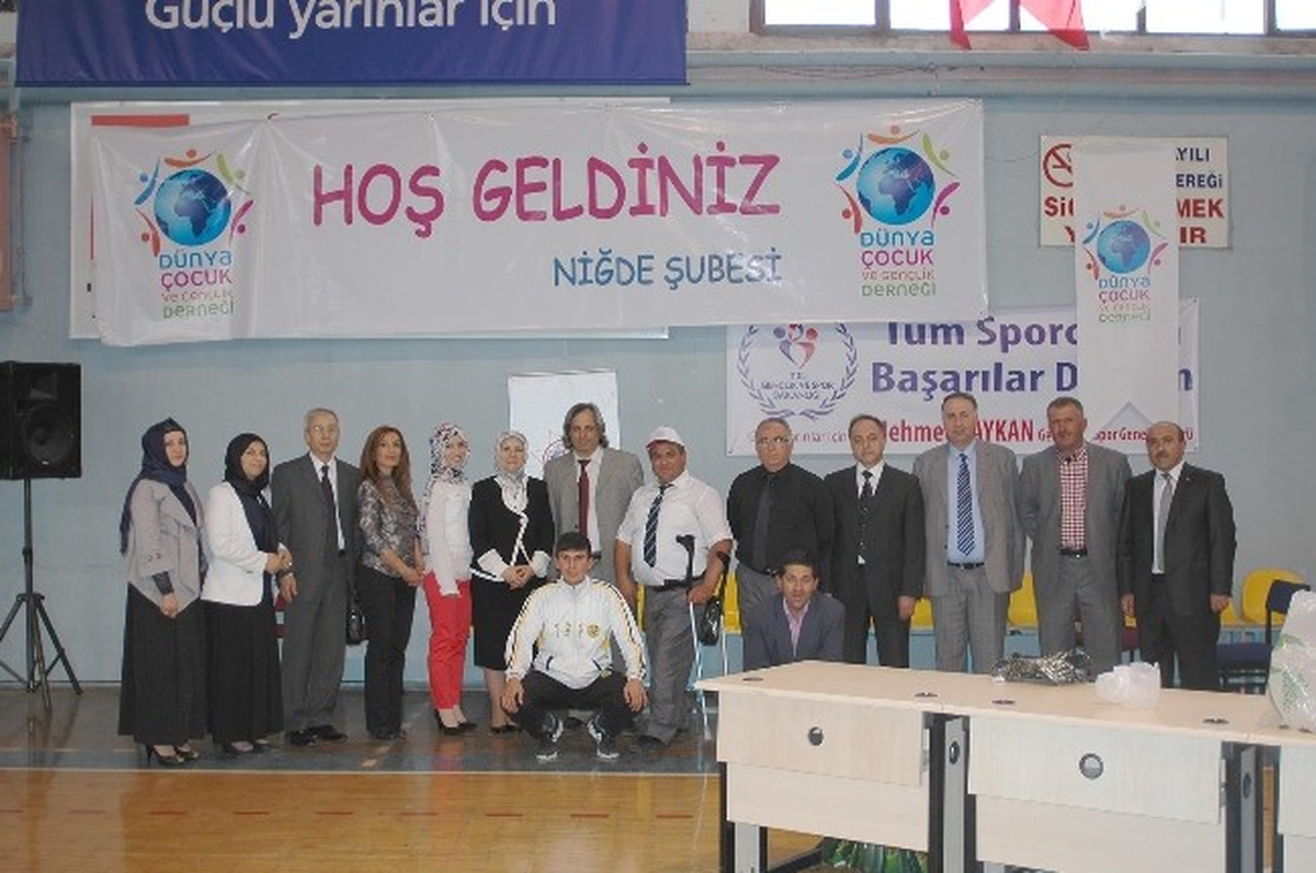 Niğde\'de Diploma Hediyesi İşsizlik Olmasın Projesi