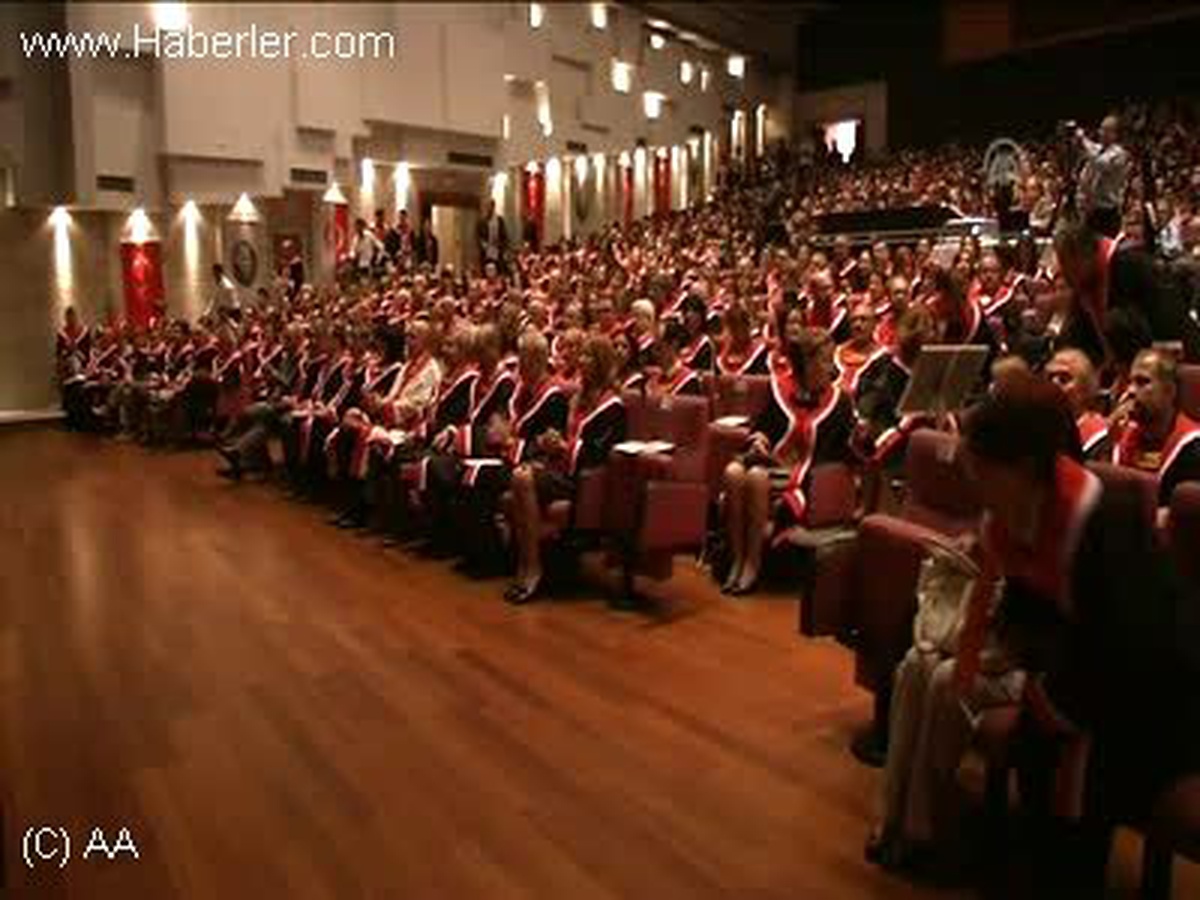ODTÜ\'de yeni akademik yıl açılış töreni Rektör Prof. Dr. Acar ANKARA