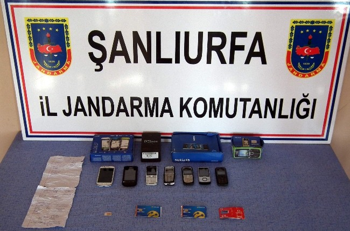 Şanlıurfa\'da Dolandırıcılık Olayına Karıştığı İddia Edilen 3 Kişi Gözaltına Alındı