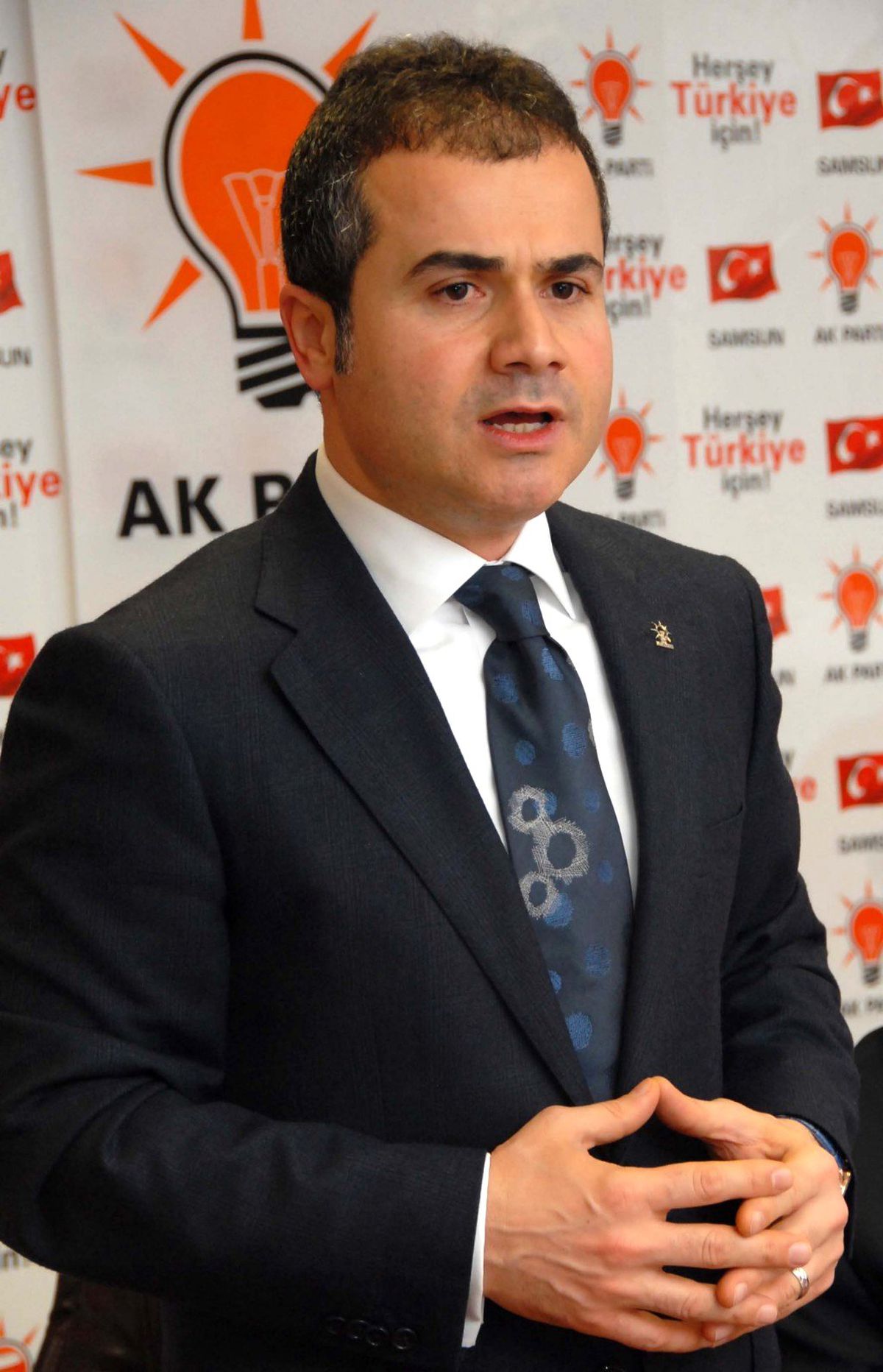Suat Kılıç\'tan Polisin Sahalara Geri Dönebileceği Sinyali