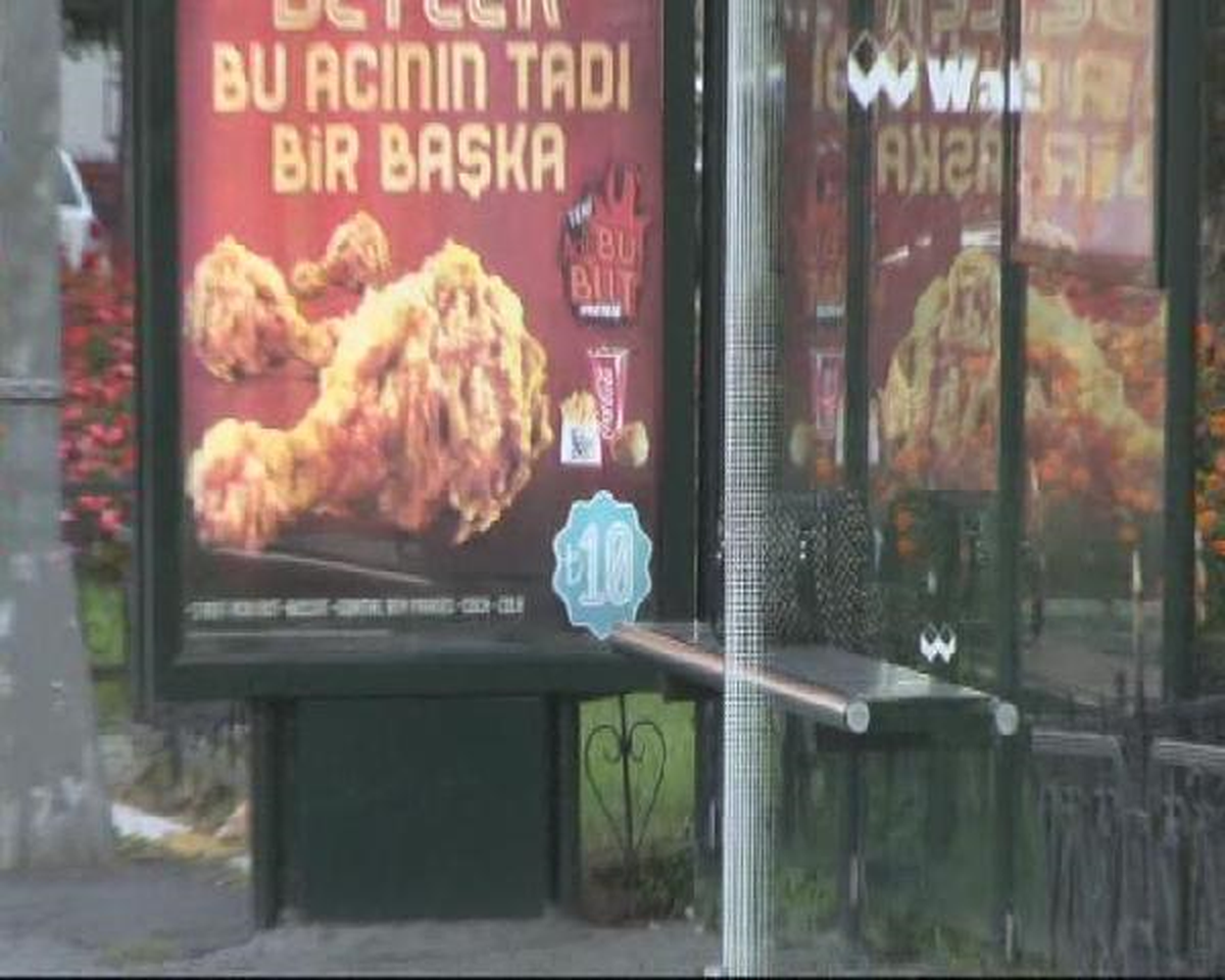 Şüpheli Çanta Polisi Alarma Geçirdi