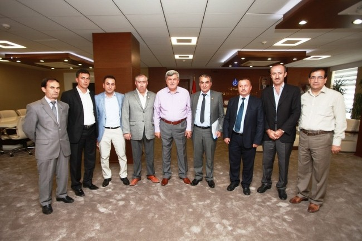 Taşköprülüler'den Başkan Karaosmanoğlu'na Teşekkür Ziyareti