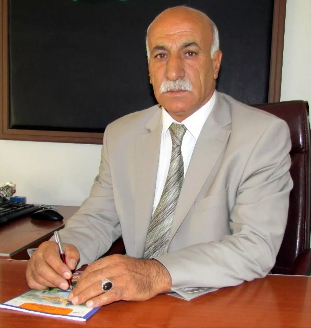 Tuşba Belediyesi Muhtarlar Derneği Kuruldu