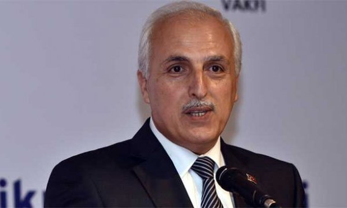 Vali Mutlu: "Kulüplerimize Yazık Oluyor"