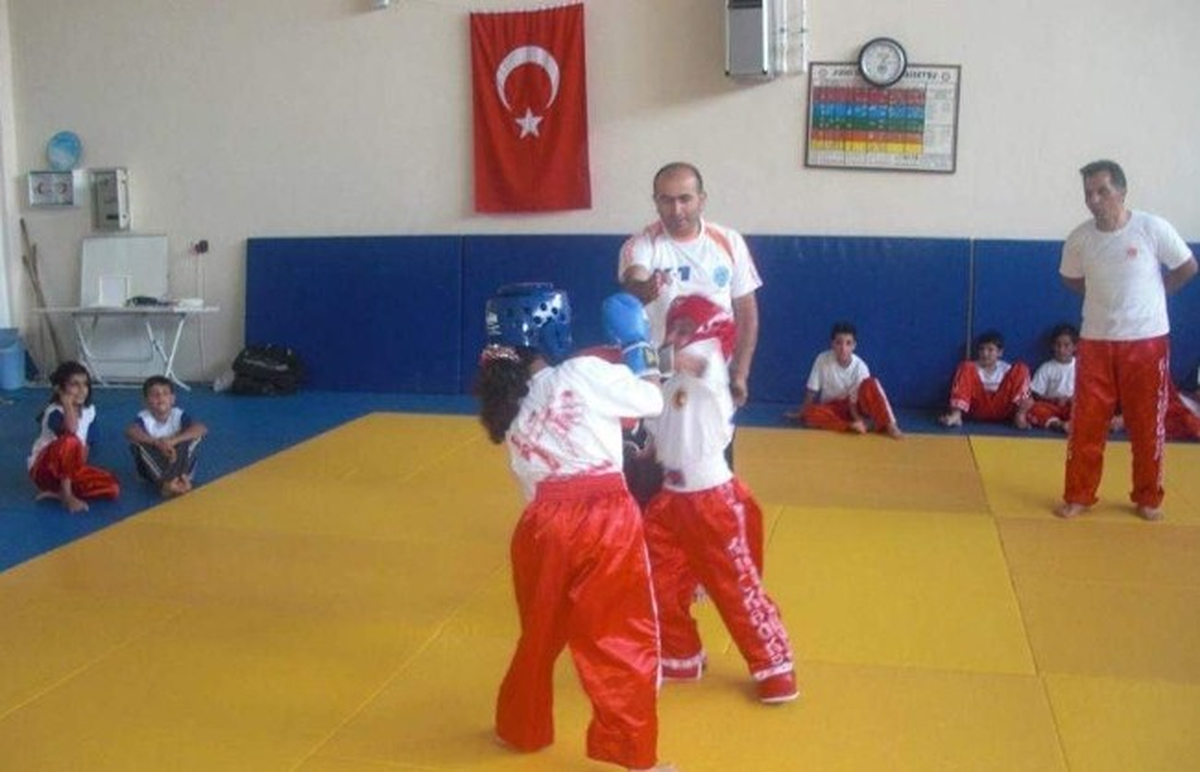 Van\'lı Kickbokscular Şampiyonalara Hazır