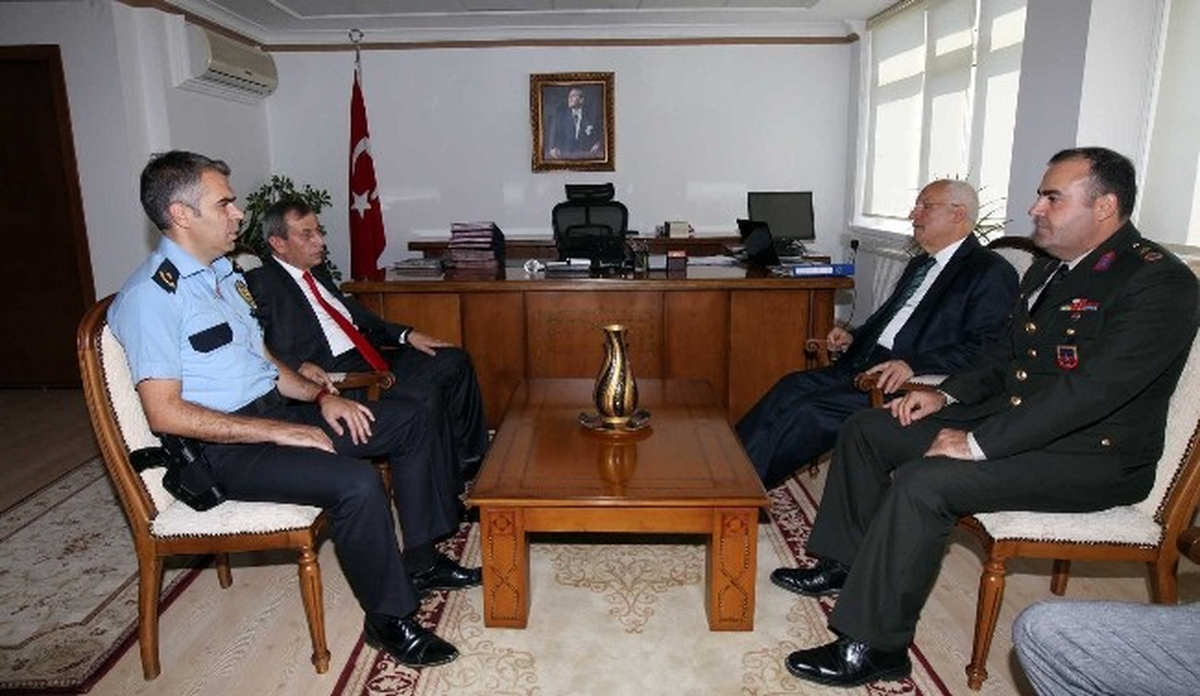 Yaşar\'dan Hayırlı Olsun Ziyareti