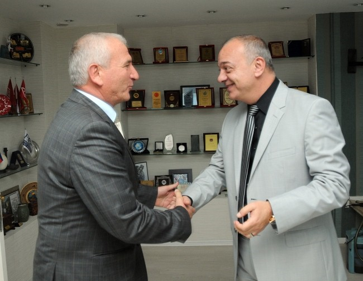 Başkan Ergün Mütevelli Belediyesi\'ni Ağırladı
