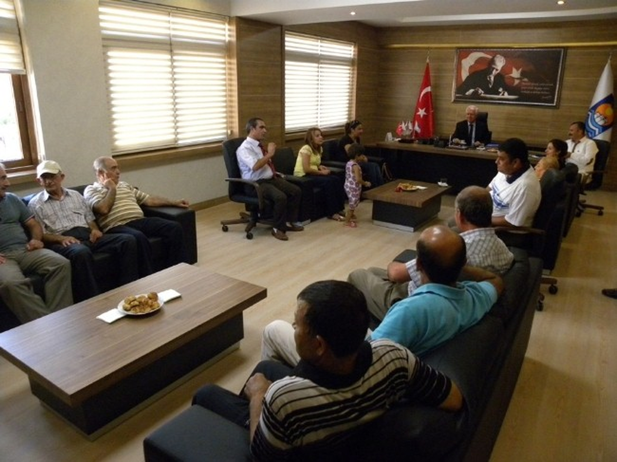 Başkan Yıldırım Yeni Mahalle Sakinlerini Kabul Etti