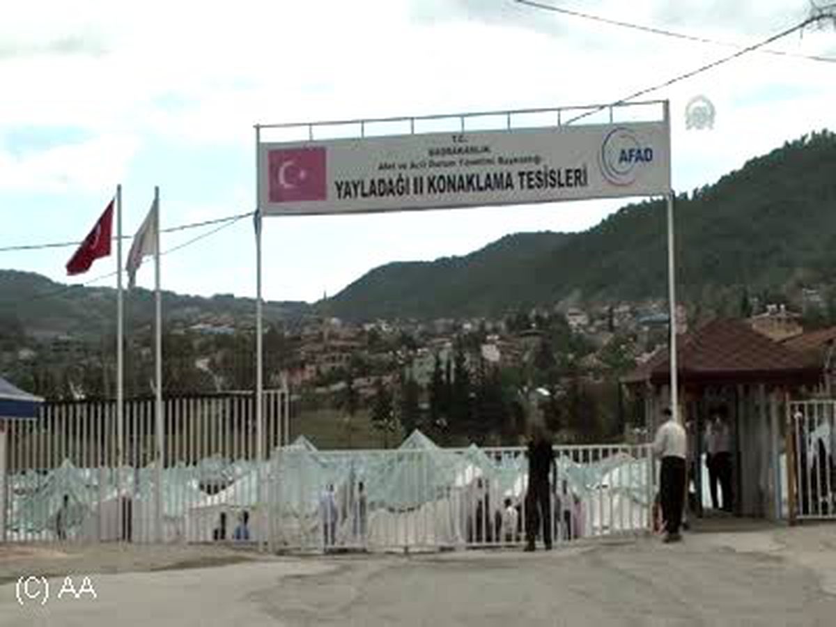 Çadır kentte yapımına başlanan "konteyner okul" tamamlandı HATAY