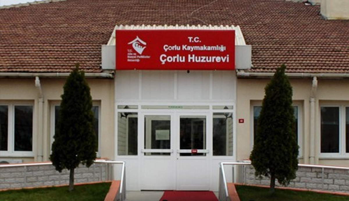Güvenlik Görevlisi, Çalıştığı Huzurevinde Kasa Soydu