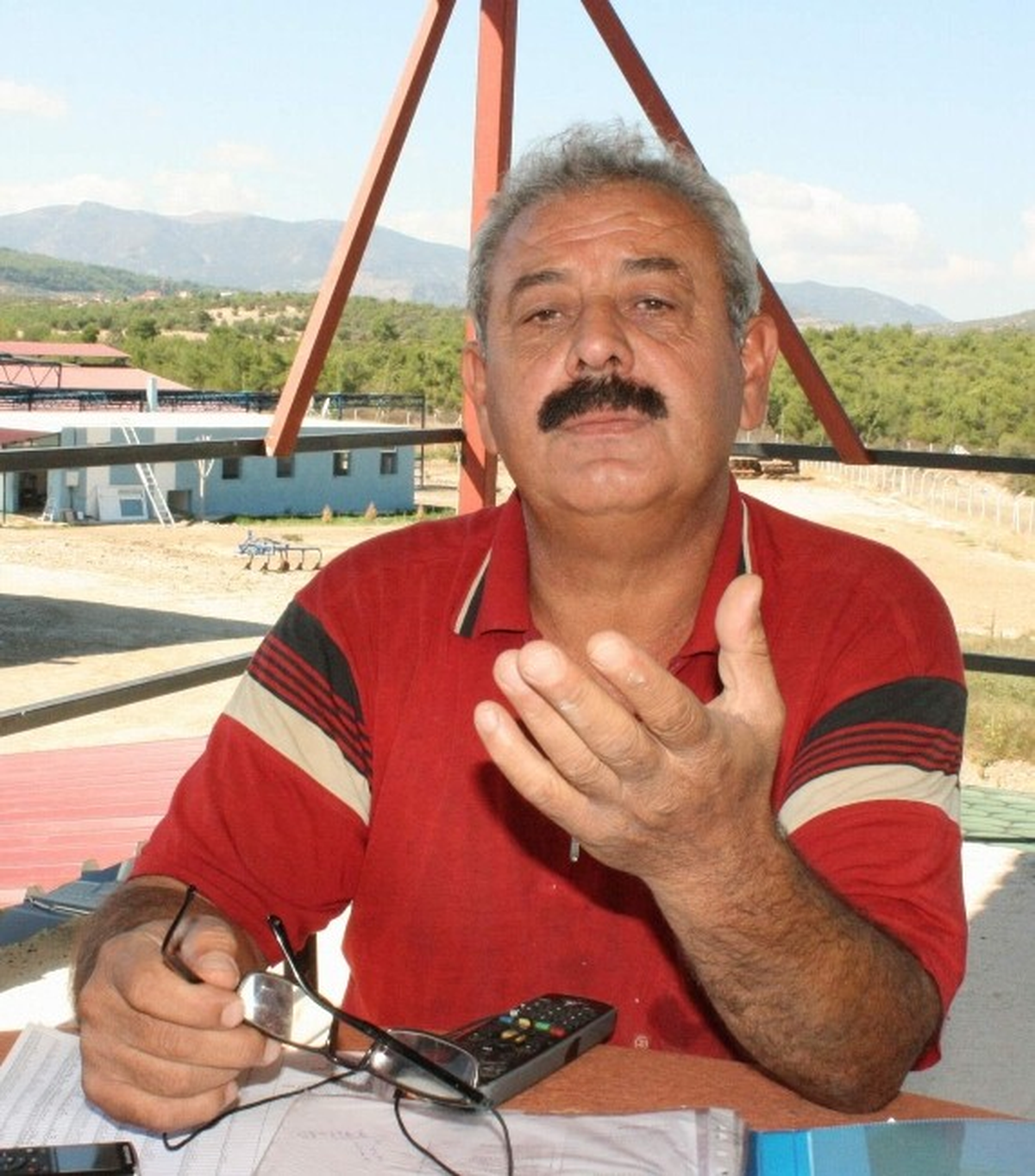 Hem Çiftçi Hemde Aday Adayı