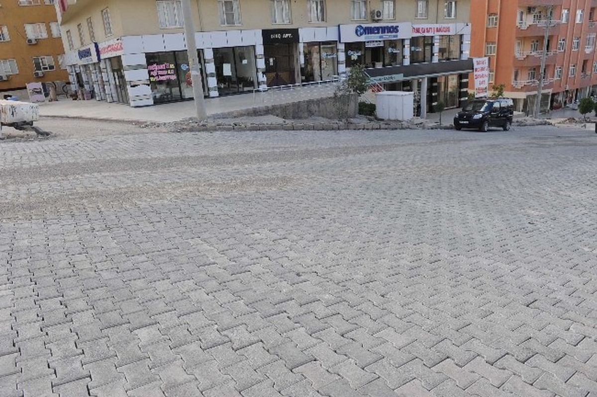 Mardin\'de Üst Yapı Çalışmaları Devam Ediyor