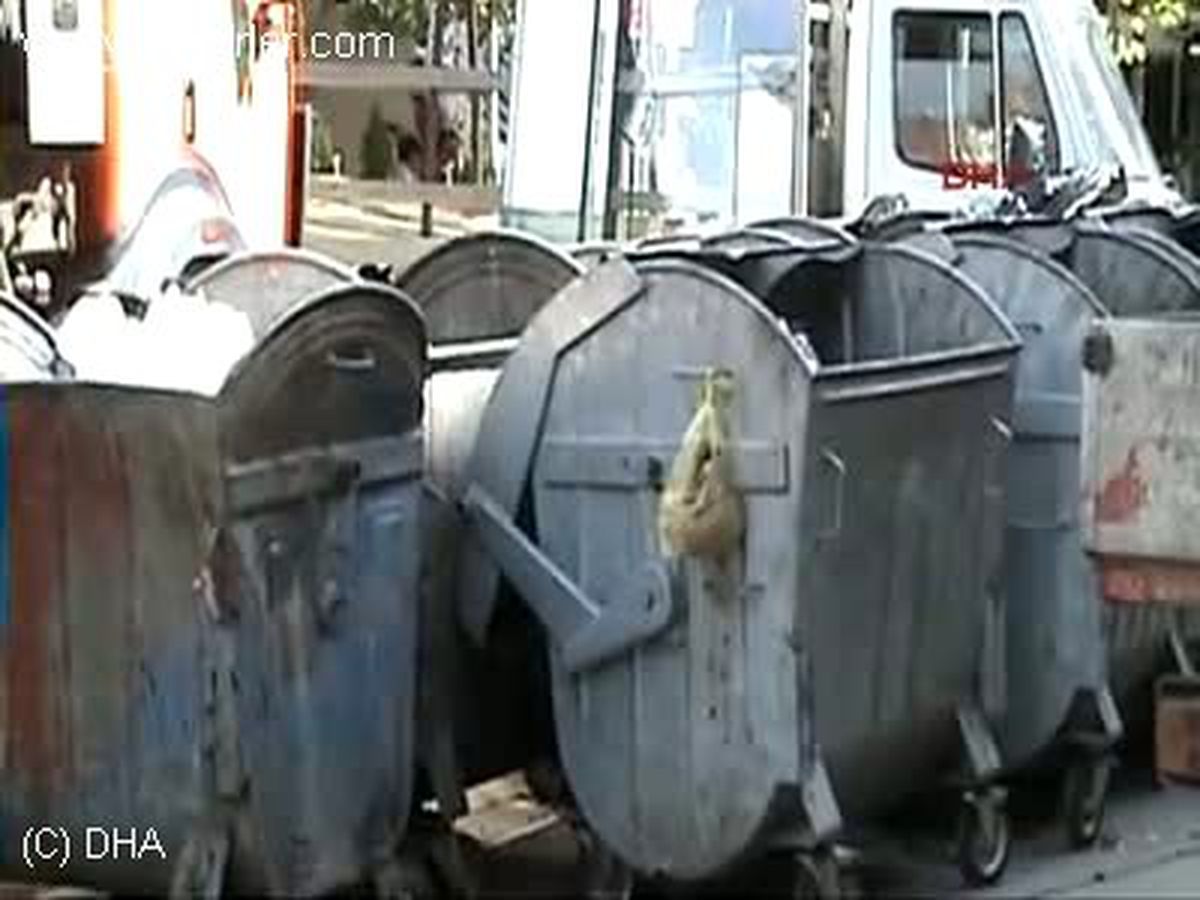 Priştine\'de Yapılan Kazıda Mazot Deposu Ortaya Çıktı