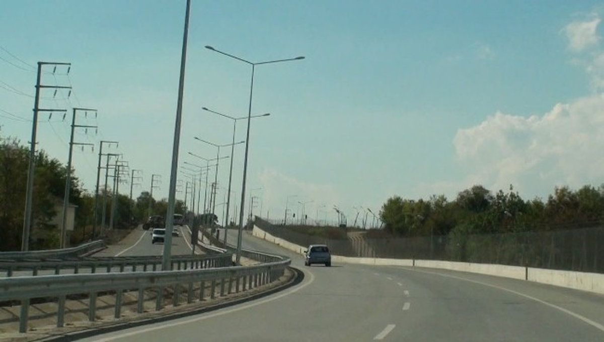 Sapanca Yolu Aydınlatılıyor