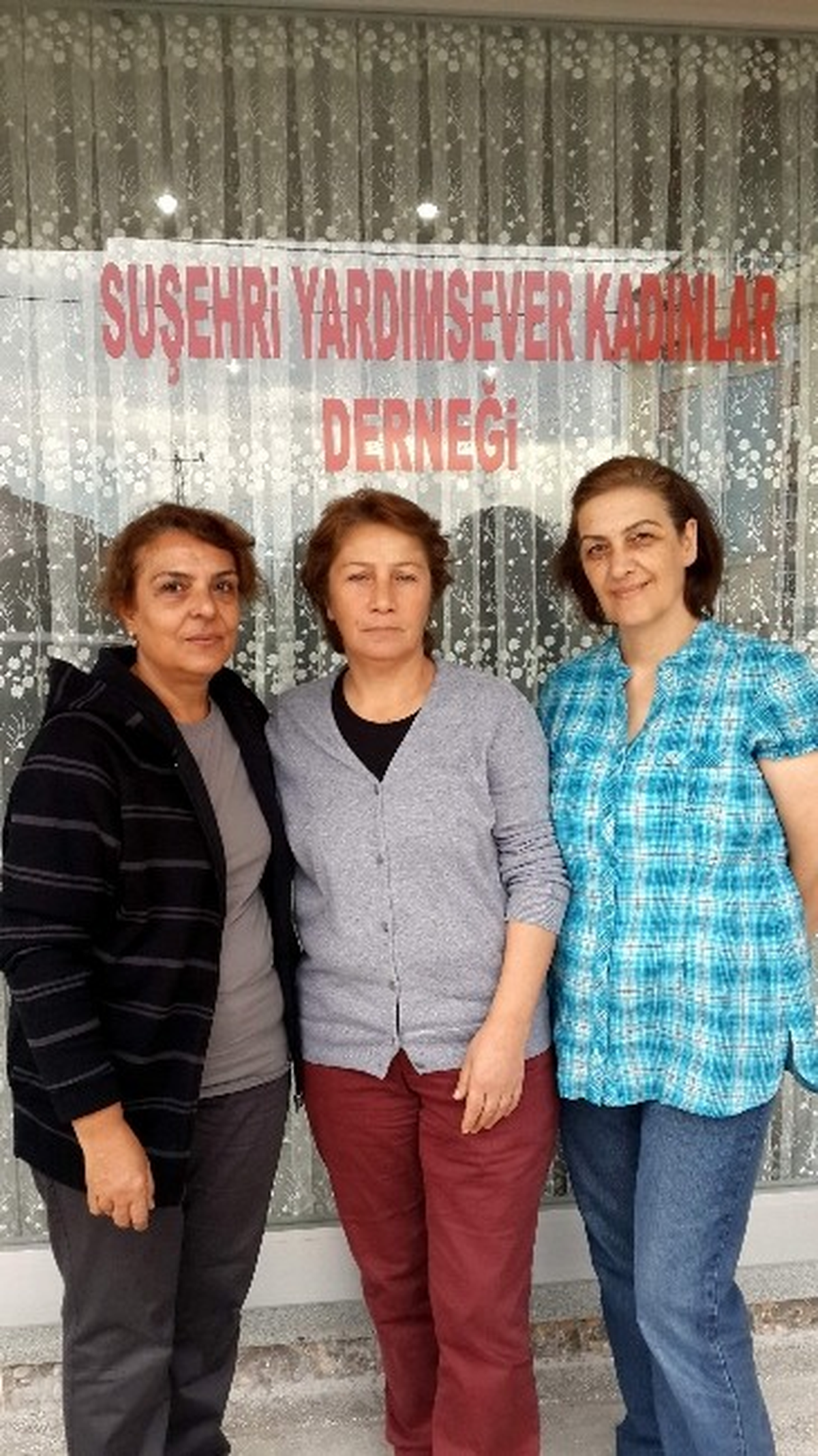 Yardımsever Kadınlardan 7 Öğrenciye Burs İmkanı