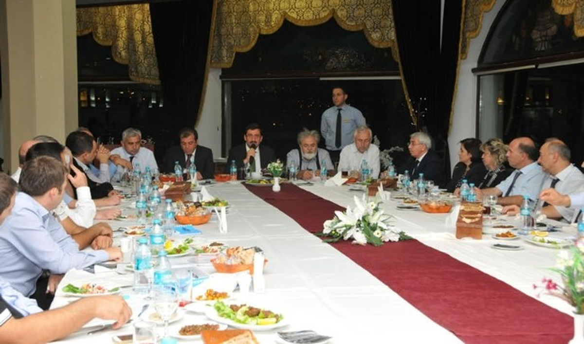Yeni İmar Yönetmeliği İçin Keçiören\'de Toplandılar