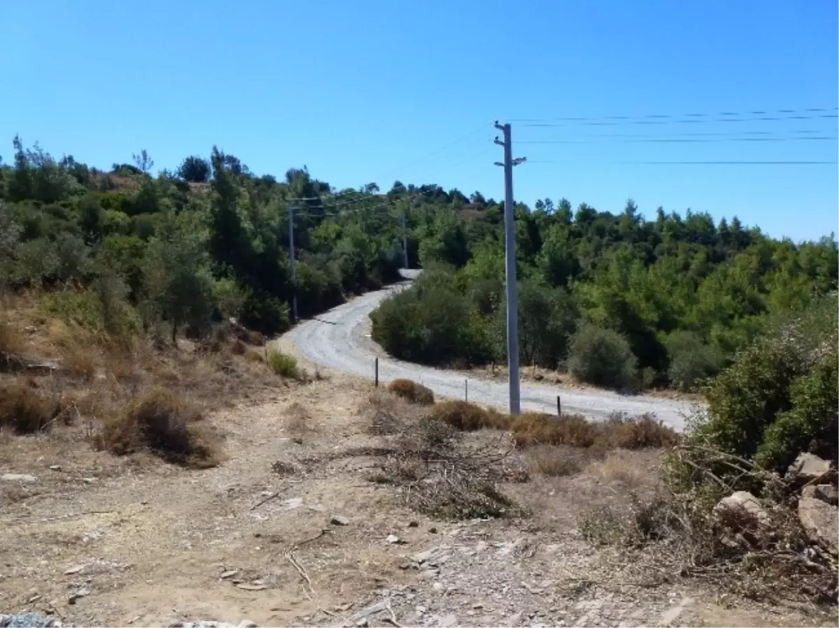 Bahçe Yaka Köyü 3 Günde Yeni Yoluna Kavuştu