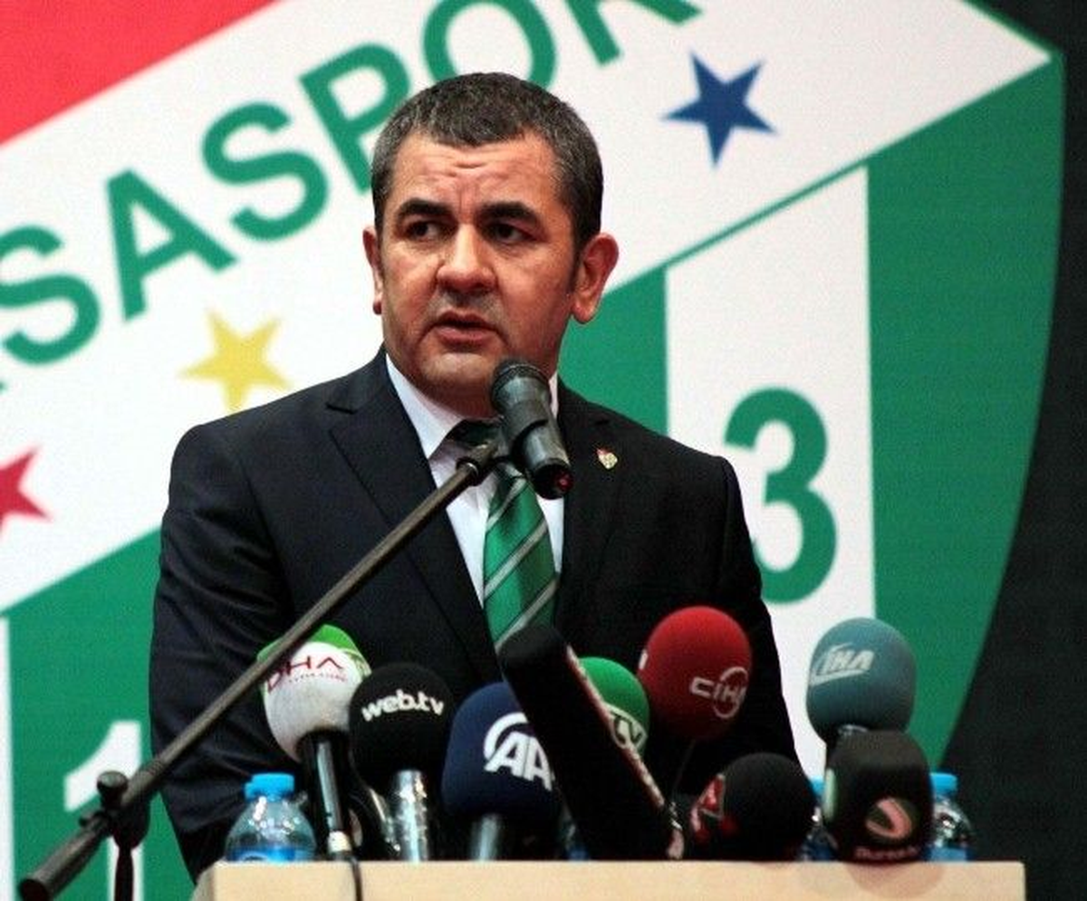 Bursaspor Tribün Liderinden Kulüp Başkanına İstifa Çağrısı