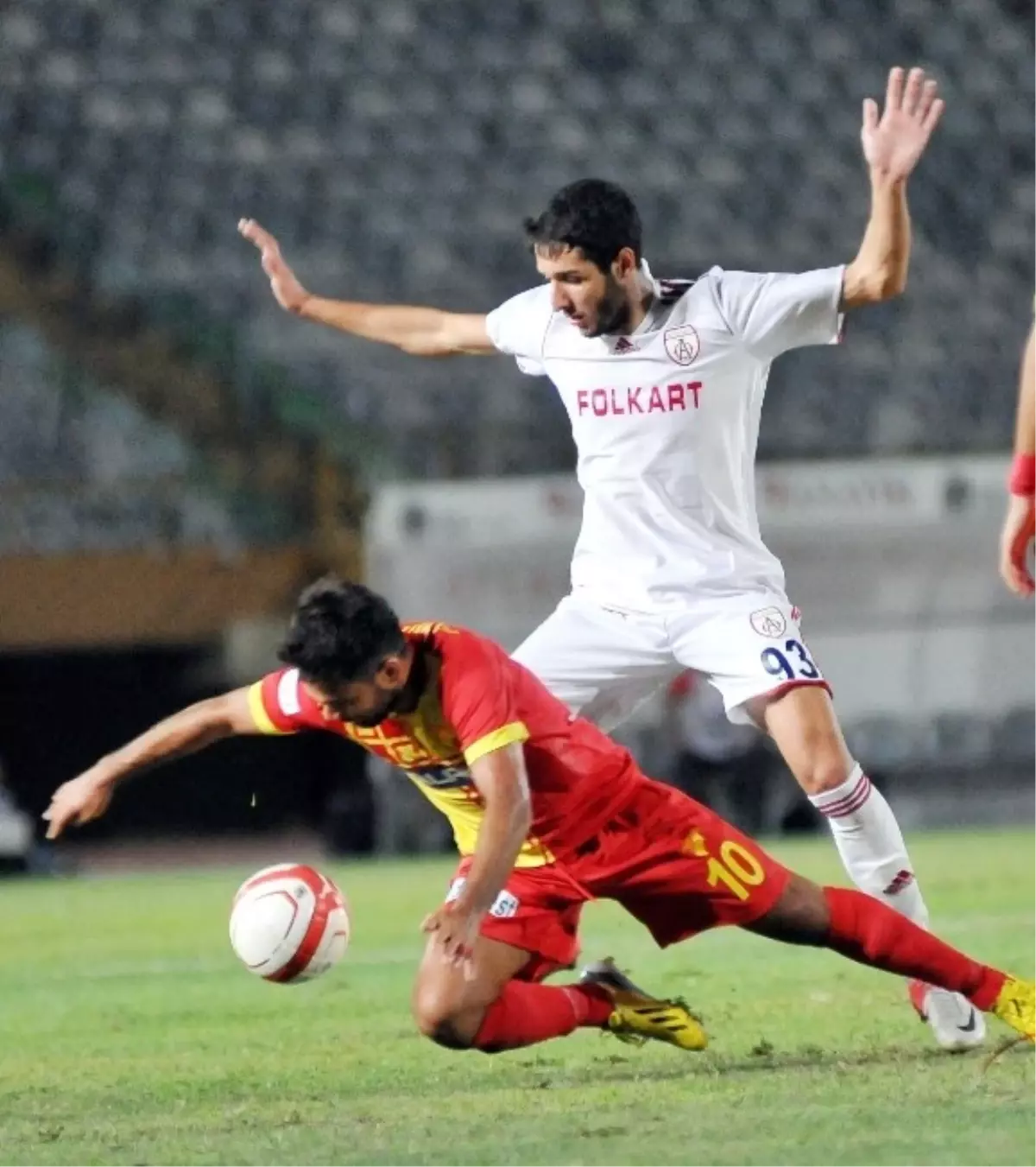 Göztepe, Tekrar Lige Odaklandı