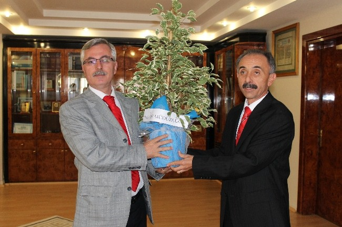 İtfaiyecilerden Başkan Çağlayan\'a Ziyaret