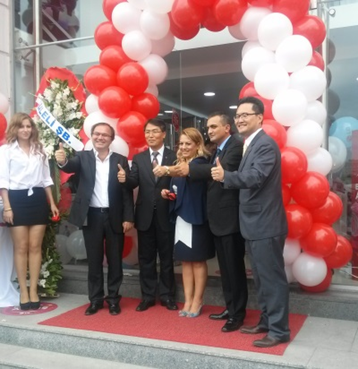 LG Electronics\'ten İzmir ve İstanbul\'da İki Yeni Mağaza