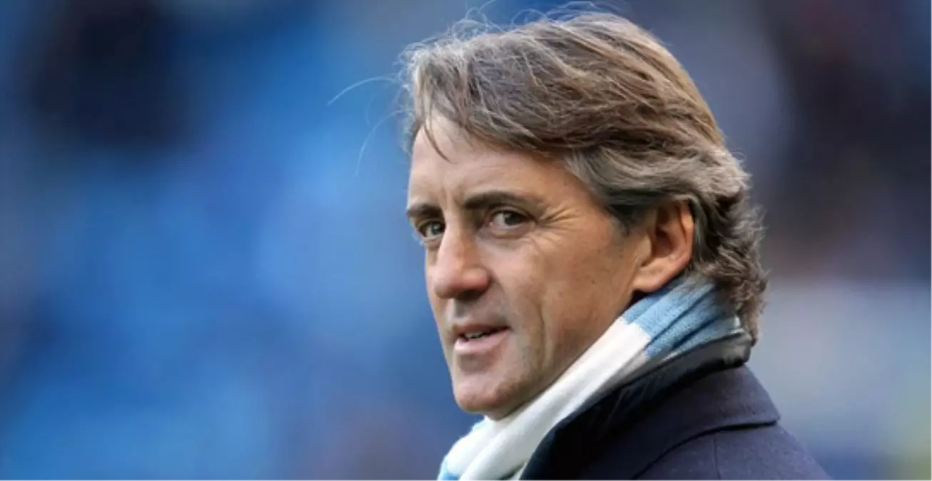 Mancini\'nin Yardımcısı: G.Saray\'ın Teklifini Görmemiz Lazım