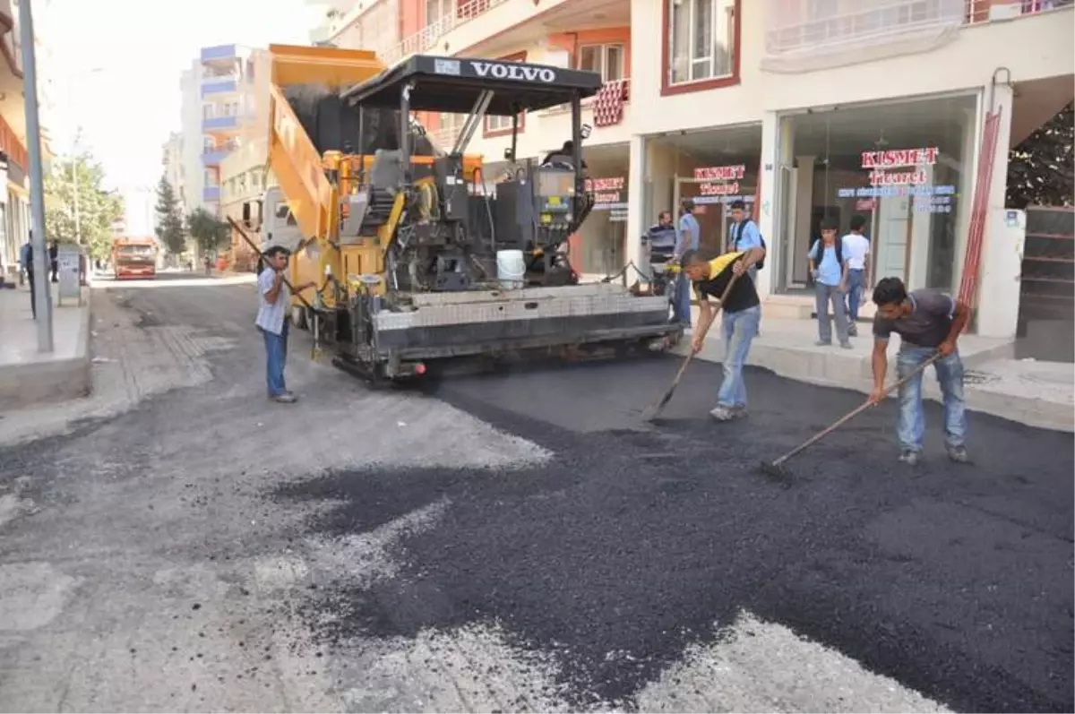 Siirt\'te Asfaltlama Çalışması Tamamlanmak Üzere