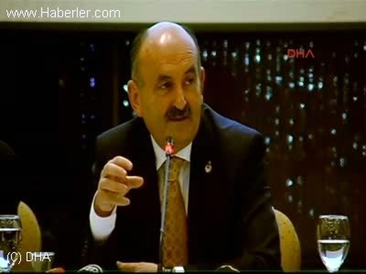 2bakan Müezzinoğlu\'ndan Sağlık Çalışanlarına Yönelik Şiddet Olayları ile İlgili Açıklama
