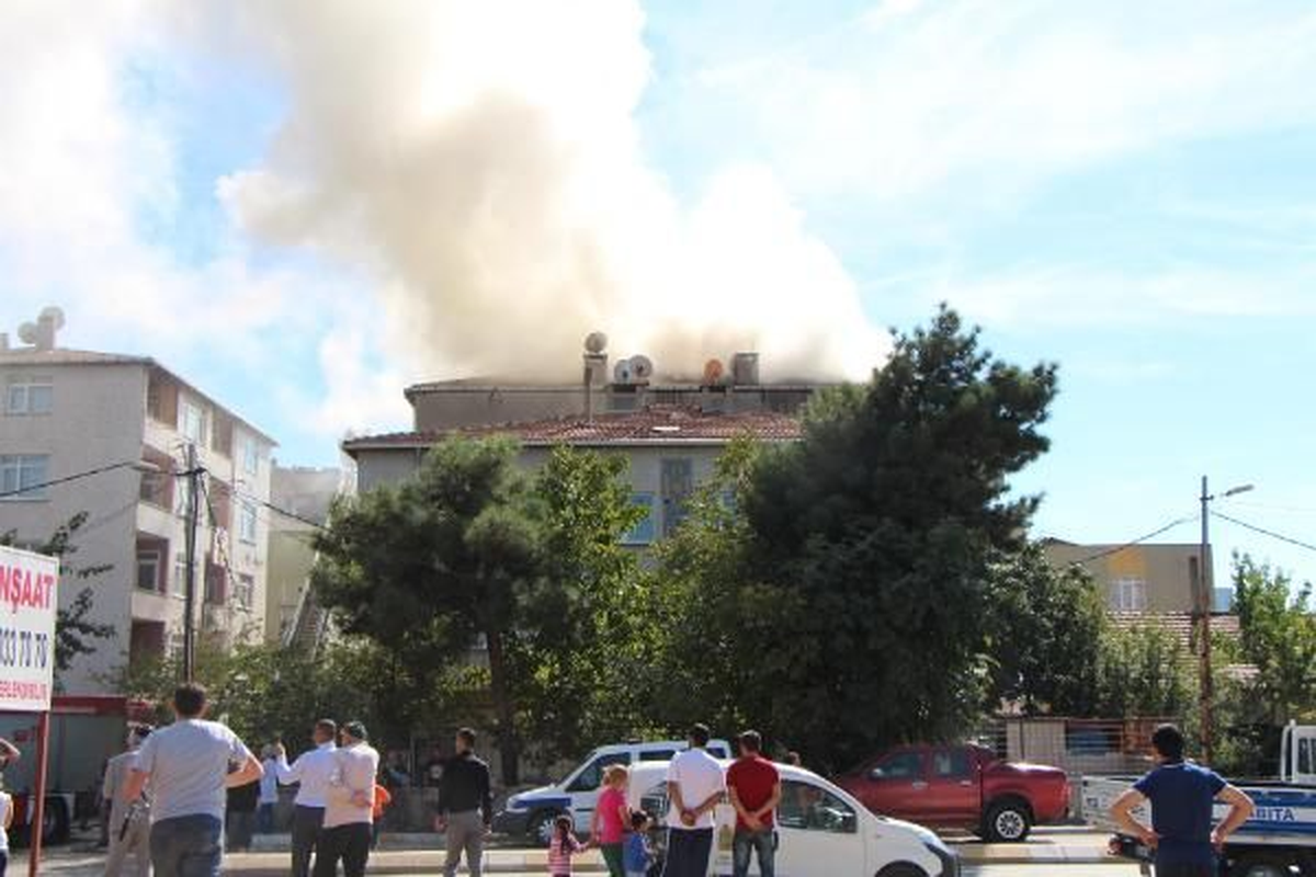 Ataşehir\'de Yangın