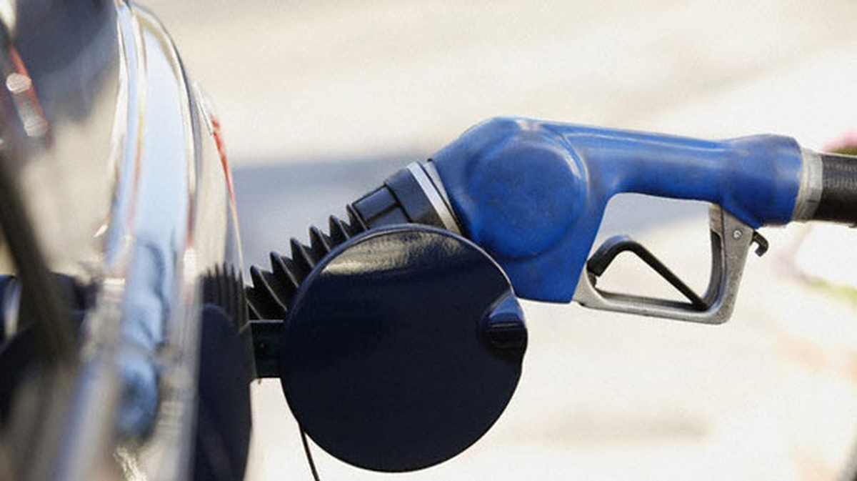 Seyhan\'da Bin 826 Litre Kaçak Mazot Ele Geçirildi