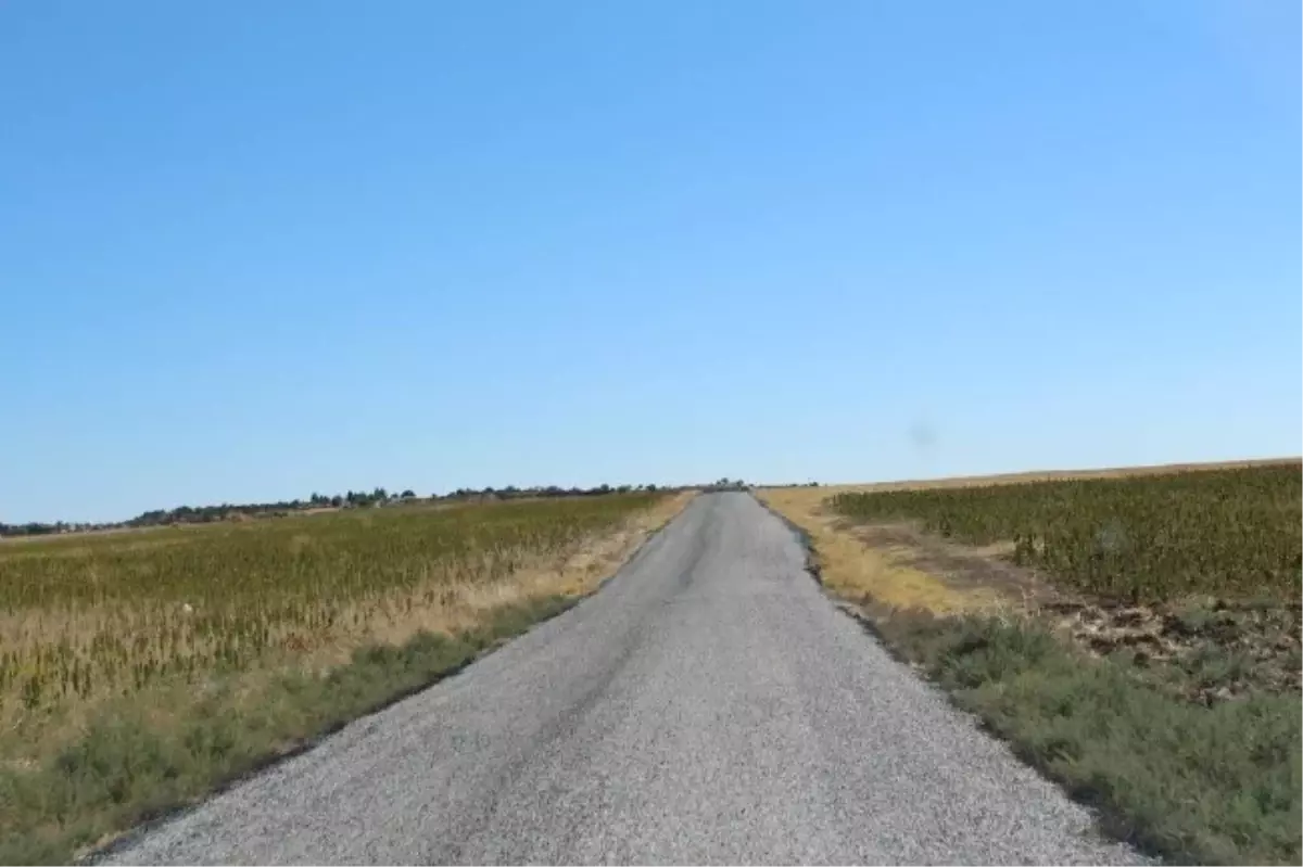 Kırmacık Yolu Asfaltlandı