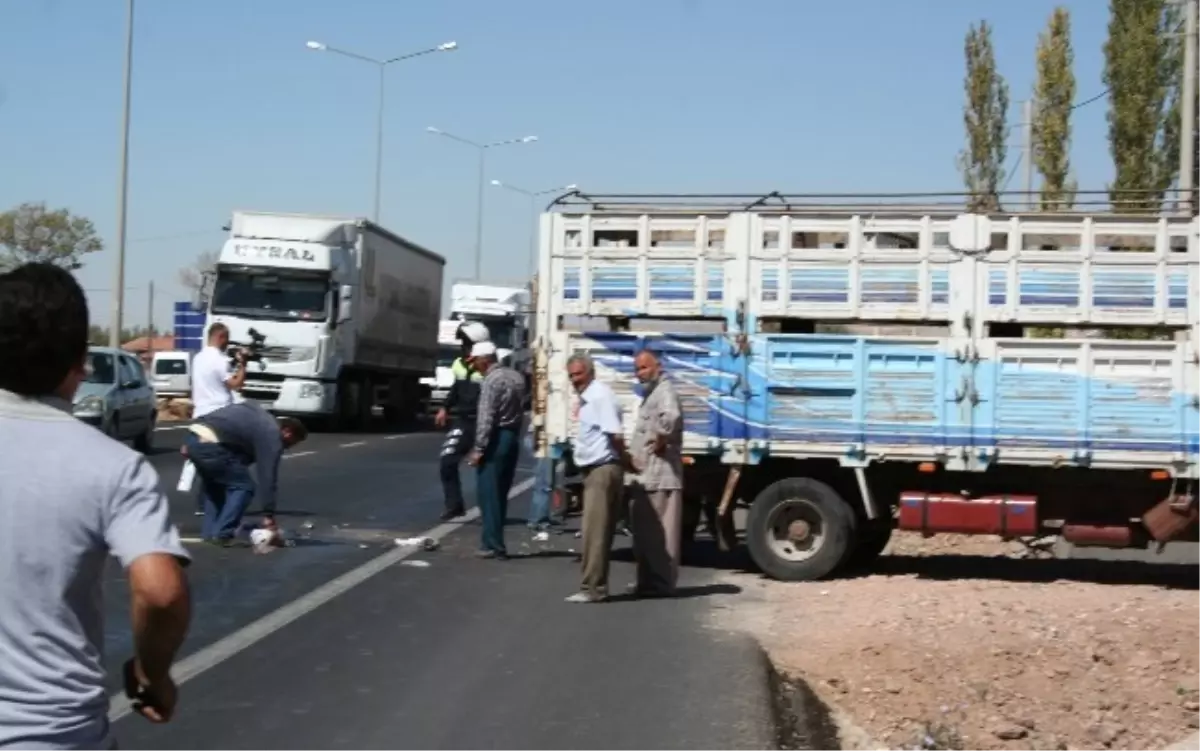 Motosiklet Sürücüsü Hayatını Kaybetti