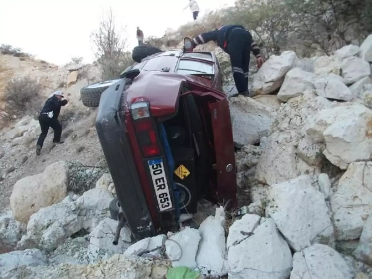 Nevşehir\'de Trafik Kazası: 1 Ölü, 2 Yaralı