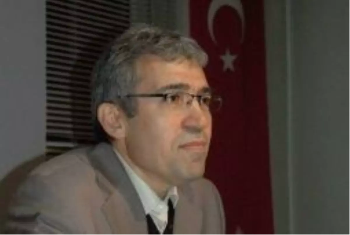 Prof. Dr. Salim Başol Tekin;