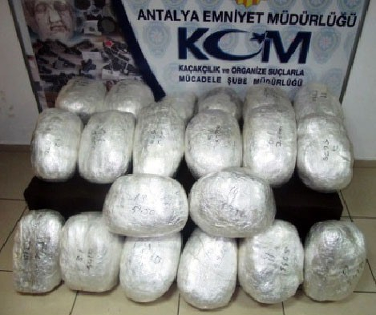 110 Kilo Uyuşturucuyla Yakalanan Üç Kişi Tutuklandı